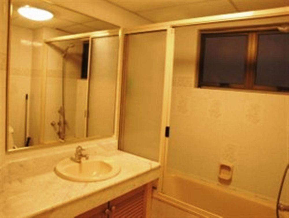New Town Hotel Bandar Sunway Субанг-Джая Экстерьер фото